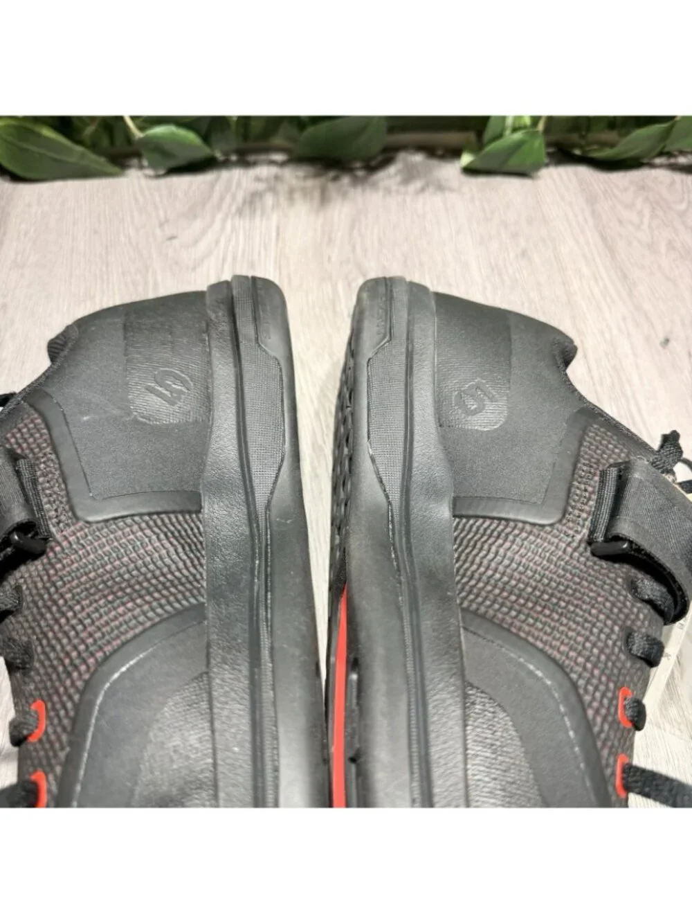 Adidas Five Ten 5.10 Hellcat Pro Mountain Bike Shoes Black Red FW3752 Mens 8.5